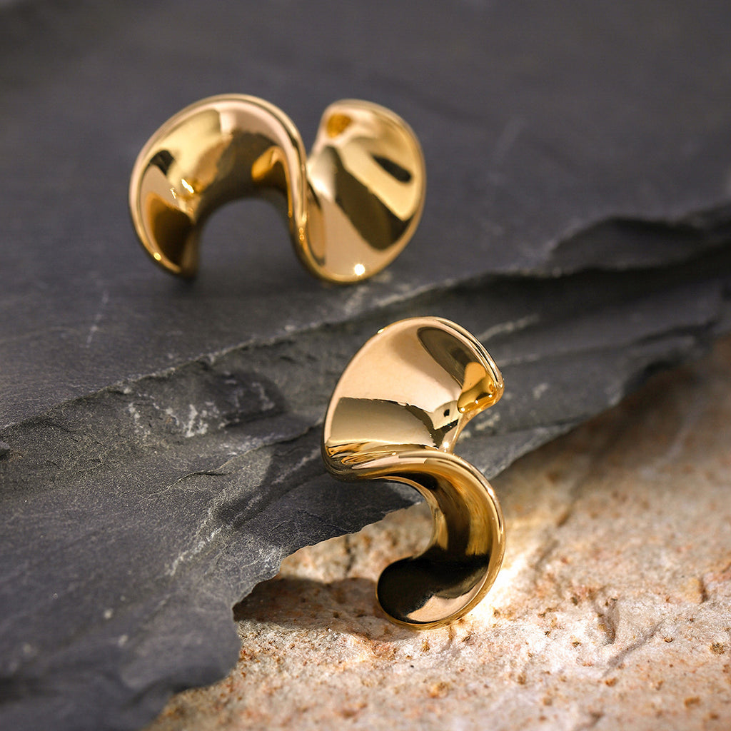 Spiral Luxe Earrings | 16k Gold Edition