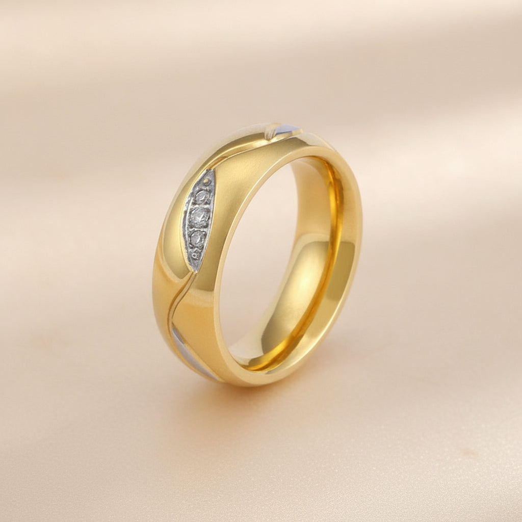 The Unity Rings in 18K Gold Titanium