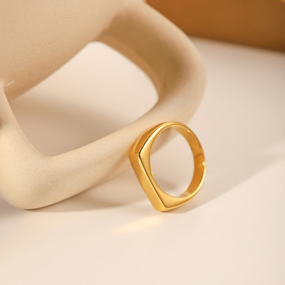 Sculptural Gold Band Ring