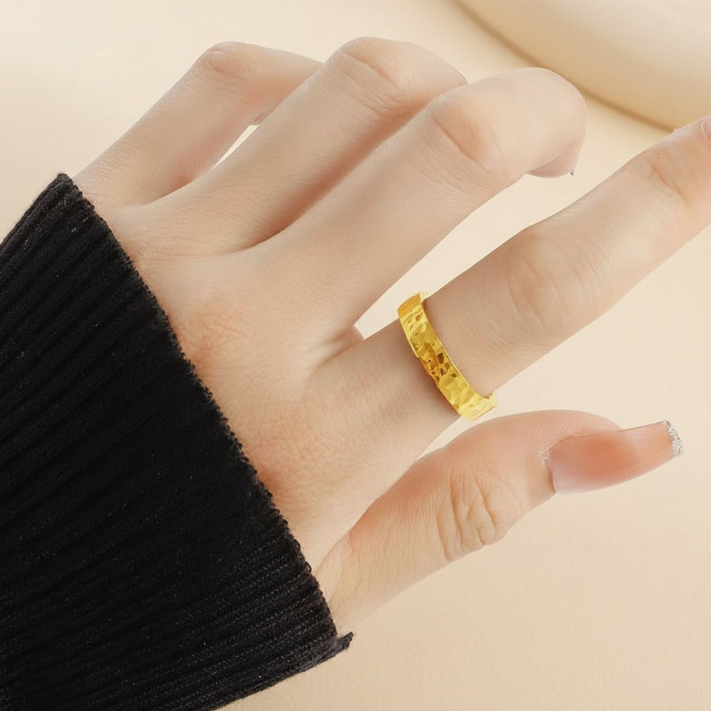 Hammered Gold Band | Titanium Edition