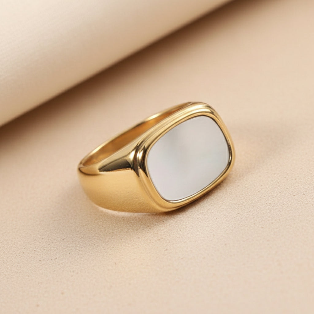 Sculpted Signet Ring