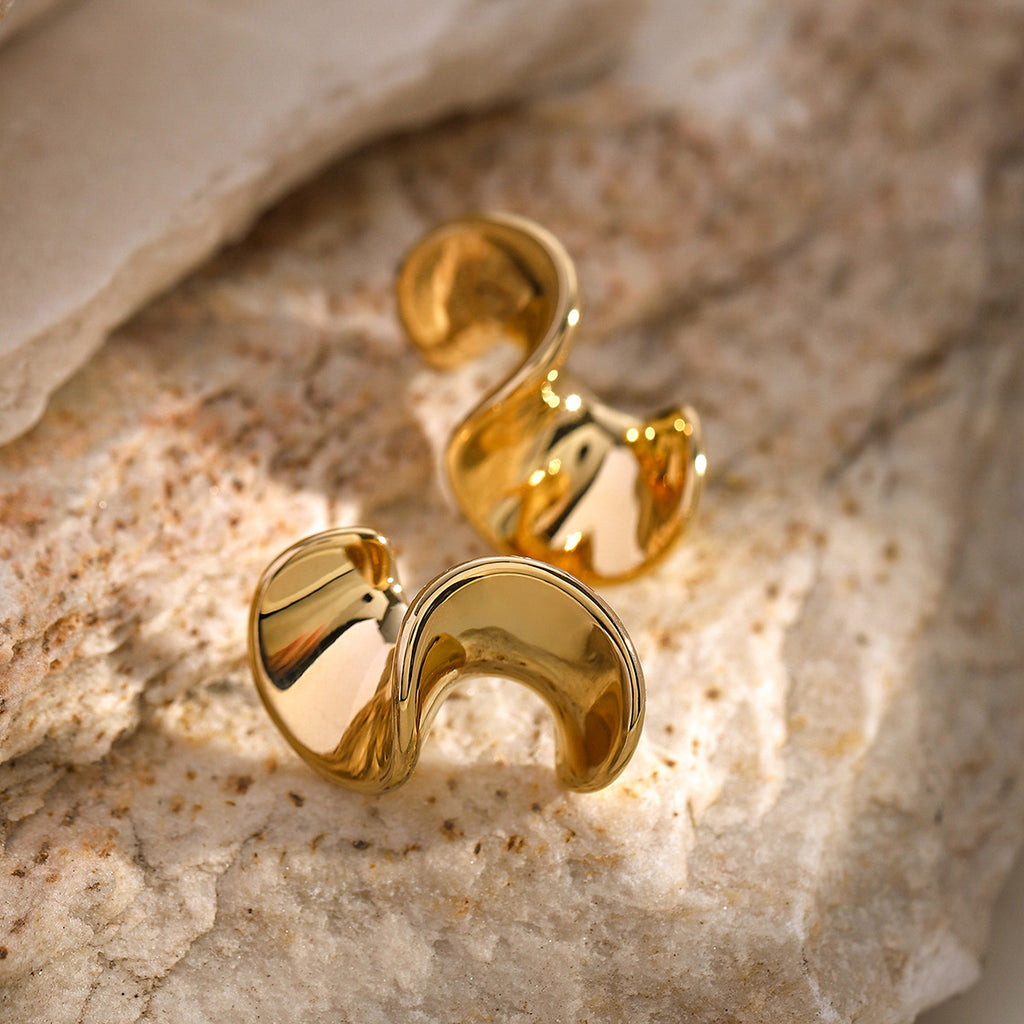 Spiral Luxe Earrings | 16k Gold Edition