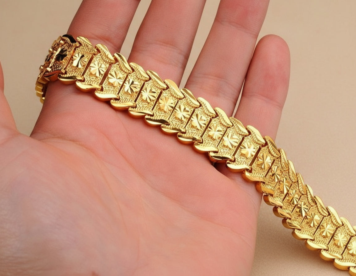 Korean Style Flower Bracelet - Gold Chain Edition