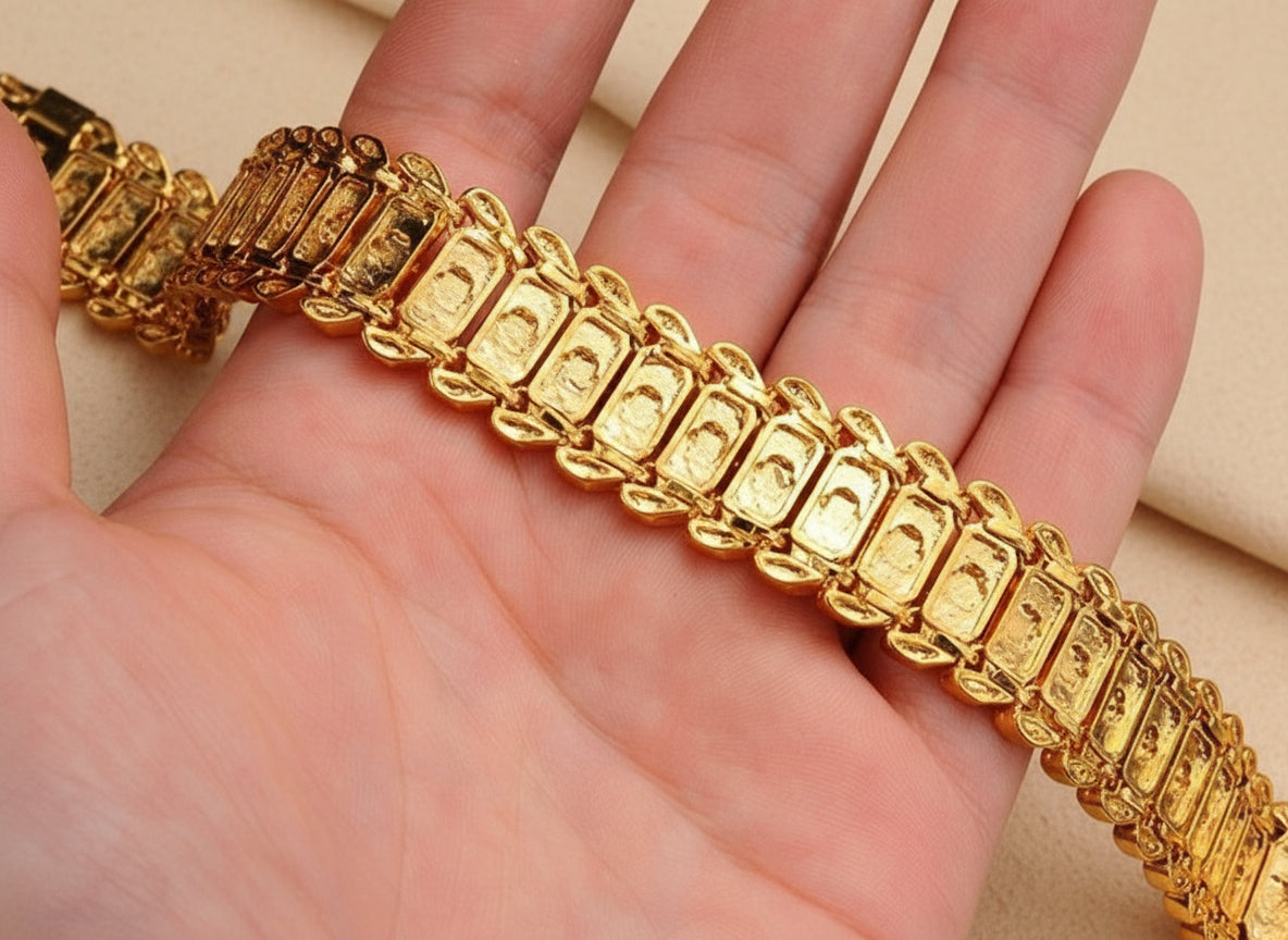 Korean Style Flower Bracelet - Gold Chain Edition