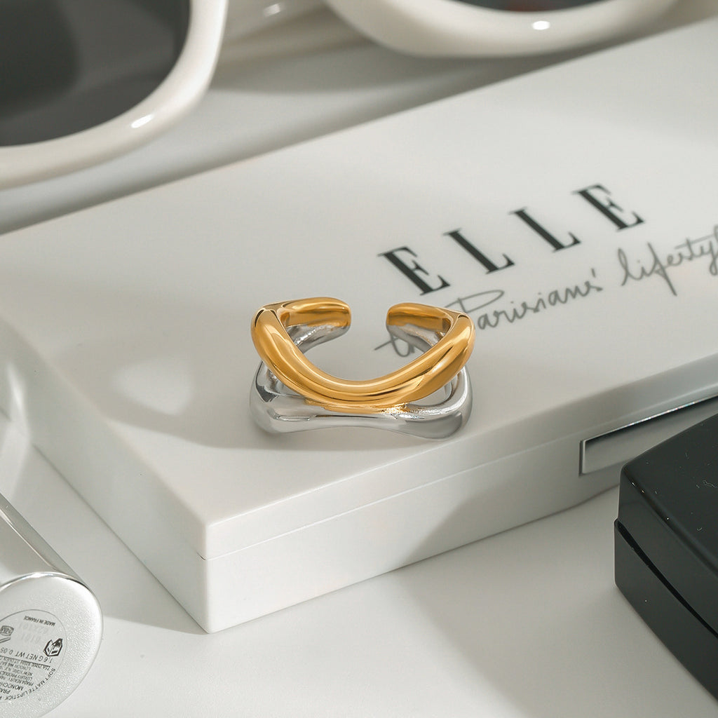 Intertwined Harmony Ring — Gold Edition