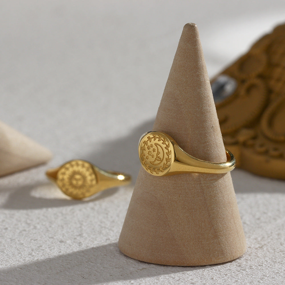 Solari Textured Dome Ring — Gold Edition